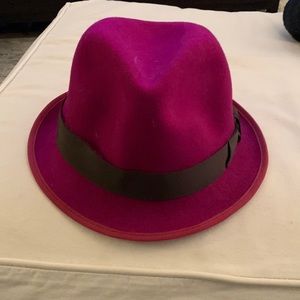 Dark pink wool fedora hat